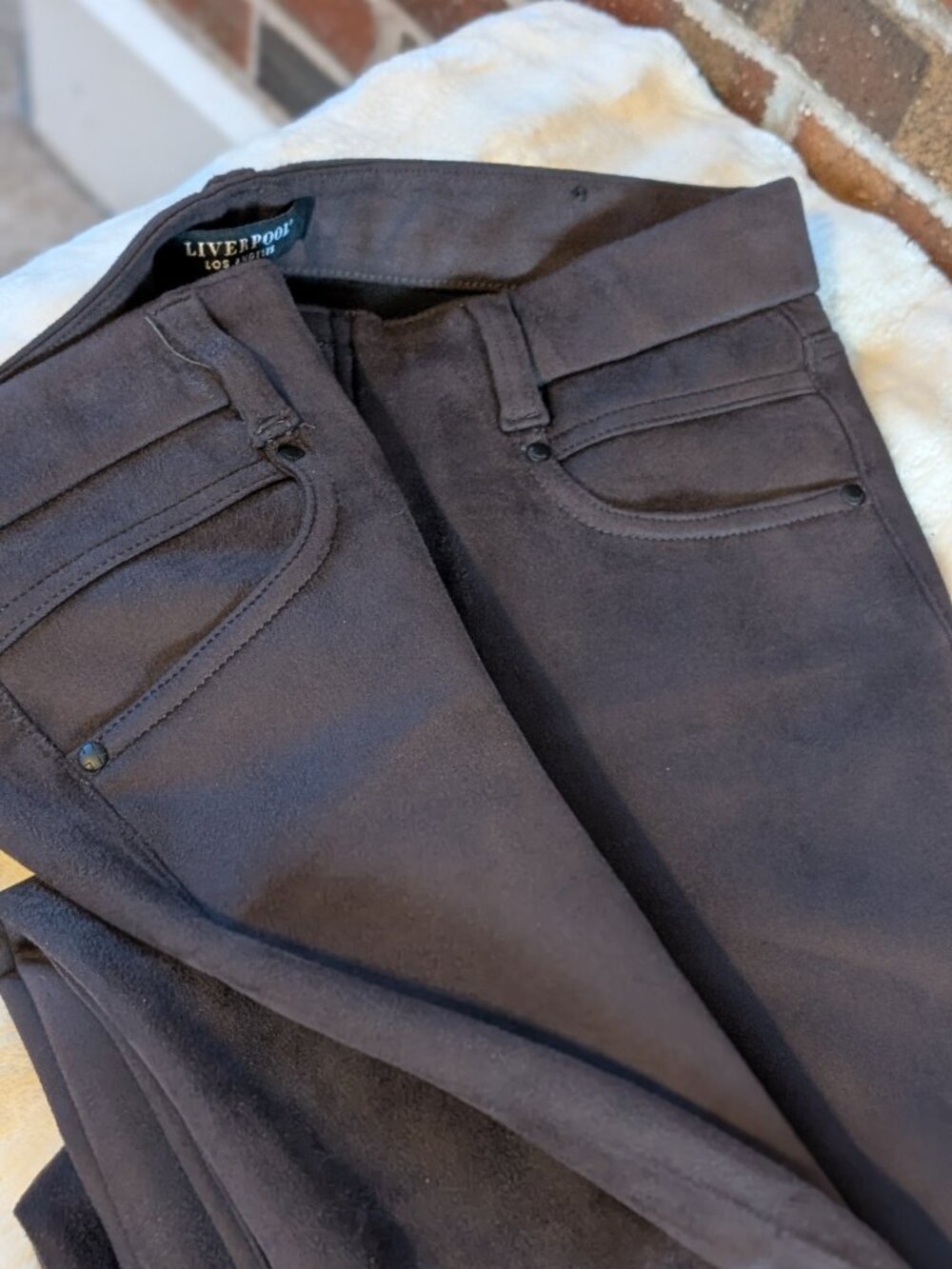 Liverpool Los Angeles Faux Suede Stretch Pants Trousers - Women’s Size 12 - NWOT